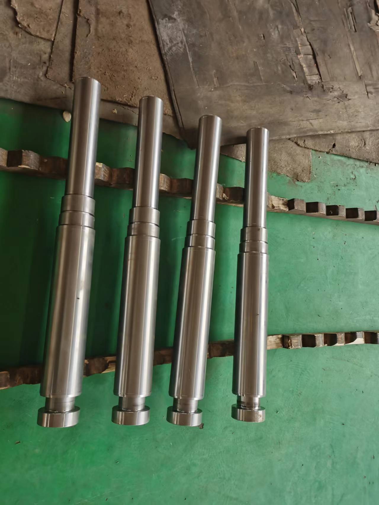 Émbolos de bomba de fractura personalizados para la industria petrolera con uso resistente al desgaste para la industria de fabricación de papel 