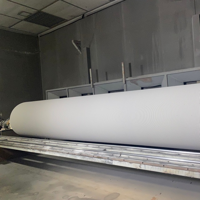 Rollo inferior rebobinador de alta durabilidad con revestimiento por pulverización térmica